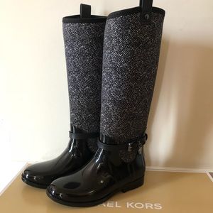 Michael Kors Charm Stretch Rainboots